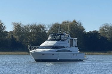 44' Carver 2001 Yacht For Sale